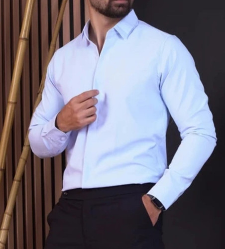 پیراهن دوشین رنگ آبی آسمانی دکمه مخفی