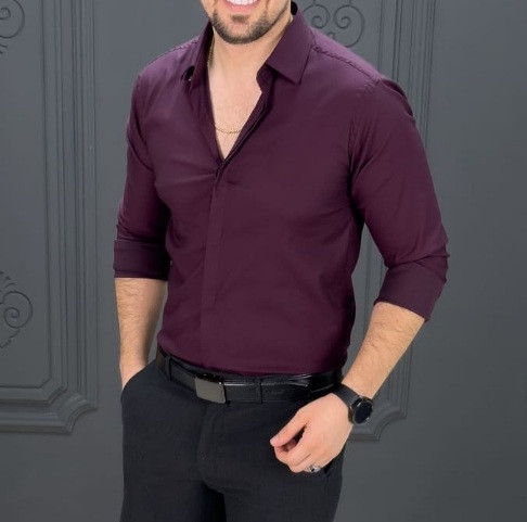 پیراهن مردانه دکمه مخفی جنس دوشین رنگ بادمجانی